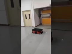 AGV Passing Through Goods Luftdusche -- automatisierte Materialübertragung in kontrollierter Umgebung