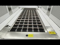 Eck-Luftdusche mit Sohlenreinigungsfunktion | Reinraumeingangsportal