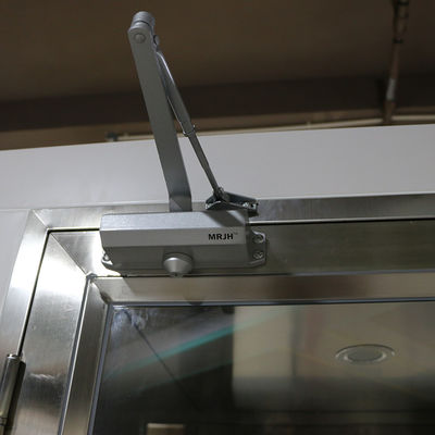Kleiner modularer Luftduschraum mit einstellbarem Timer von 0 bis 99 Sekunden und 360° Luftstromwinkel für Pharma-Reinraumgeräte