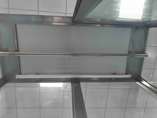 Kleidung aus Edelstahl für die Aufbewahrung in Reinräumen mit HEPA-Filtration und ISO/GMP-Konformität für die Kontaminationskontrolle