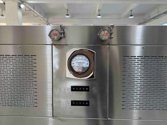 Pharma-Grade ISO 5 zertifizierter Laminar-Flow-Schrank mit Flüssigdichtungstechnologie für die sterile Verarbeitung